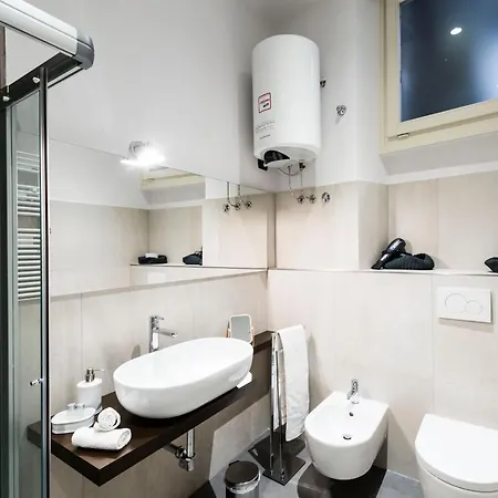 Via Valverde 4 Verona